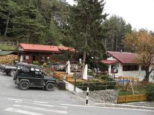 Xtrallusion photo library of independent, self-guided walking and sightseeing holidays in Italy. Pictures, images, photos and photographs taken along the way of this 1-day walking itinerary, to give you a visual impression of the day's walk.